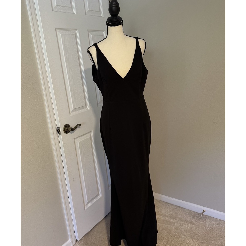 BUPT Black Mermaid Gown Womens M Deep V Low Back Formal Maxi Dress NWT - Picture 2 of 10